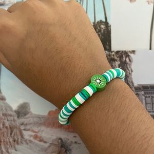 Kiwi cute bracelet !